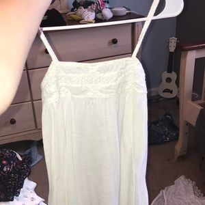 Old navy white tank